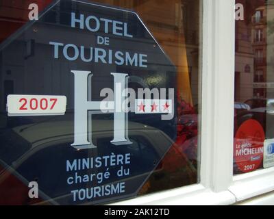 HOTEL PARIS RECHTLICHE ZEICHEN LOGO - HOTEL PARIS - PARIS - PARIS HOTEL - HOTEL STARS LOGO - HOTEL KLASSIFIZIERUNG © Frédéric BEAUMONT Stockfoto