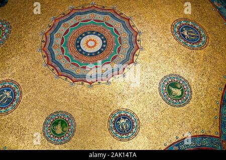 Byzantinische Mosaikdecke des Deutschen Brunnens in Istanbul, Türkei Stockfoto