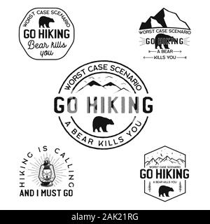 Vintage Wandern Logos, Berg Abenteuer Abzeichen Set. Handgezeichnete Camp Etiketten Designs. Reiseexpedition, Fernweh und Scouting. Embleme für den Außenbereich Stock Vektor