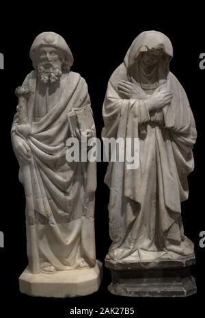 Esculturas de Santiago Peregrino y la Virgen María. Escuela Española. Mediados Del Siglo XV. Alabastro y restos de policromía. Procedentes de un Monumento funerario. Museo de las Peregrinaciones y de Santiago. Santiago de Compostela. Estado de La Coruña. Galizien. España. Stockfoto