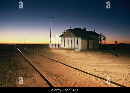 Einsame Bahnhof Garub in der Wüste Namib, Namibia. (Undatiertes Foto) | Verwendung weltweit Stockfoto