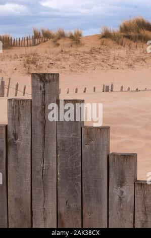 Sandfang, Fechten, Sandhaven Strand, South Shields, South Tyneside Stockfoto