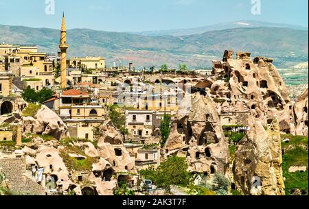 Anzeigen von Uchisar von Taubental in Kappadokien, Türkei Stockfoto