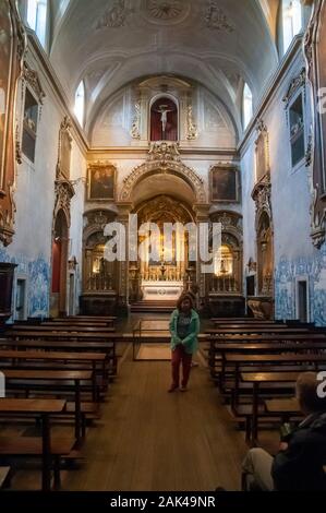 Innenraum des Kloster des Hl. Petrus von Alcantara (Convento de Sao Pedro de Alcantara), Bairro Alto, Lissabon, Portugal Stockfoto