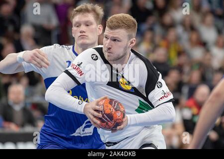 Mannheim, Deutschland. 04 Jan, 2020. Philipp Weber (GER, vorne), in Aktion; Handball Laenderspiel der Maenner, Freundschaftsspiel, Deutschland (GER) - Island (ISL) 33:25, Mannheim/Deutschland am 04.01.2019 | Verwendung der weltweiten Kredit: dpa/Alamy leben Nachrichten Stockfoto