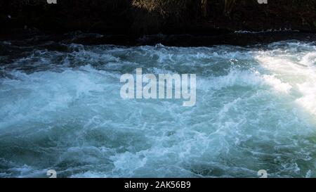 Rheinwasser Stockfoto