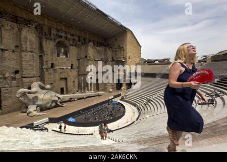 Orange: Theater, Antike, antikes roemisches Theater aus dem 1. Jhr., Provence | Verwendung weltweit Stockfoto