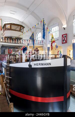 Duisburg-Ruhrort: Museum der Deutschen Binnenschifffahrt, Ruhrgebiet | Verwendung weltweit Stockfoto