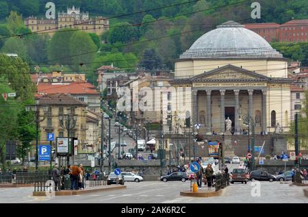 Turin, Piemont/Italien -04/20/2019 - Turin die neoklassische Kirche Gran Madre di Dio. Stockfoto