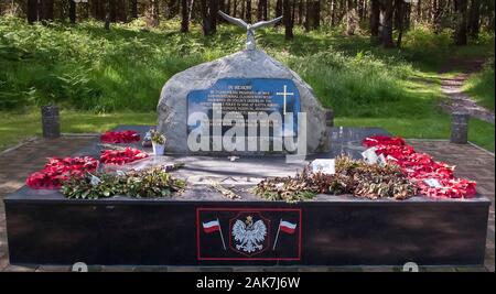 Katyn Memorial auf Cannock Chase, Staffordshire, Großbritannien Stockfoto