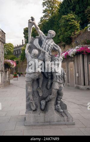 Kilkenny Hurling Skulptur von Clareman Barry Wrafter in Kilkenny Irland Stockfoto