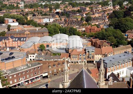 Blick von der Worcester Kathedrale in Richtung Stadtzentrum Stockfoto