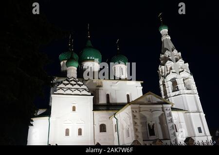 Die erste Kirche in Jaroslawl zu St Elia widmet, wie es auf dieser Saint fest, dass Jaroslaw der Weise den Bären erschlagen und eroberten das Gebiet wurde Stockfoto