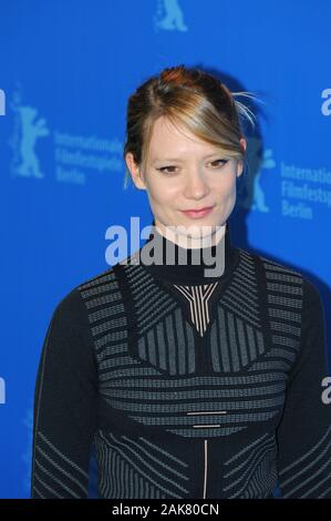 Februar 16th, 2018 - Berlin Mia Wasikowska die Damsen photocall während der Berlinale Film Festival besucht. Stockfoto