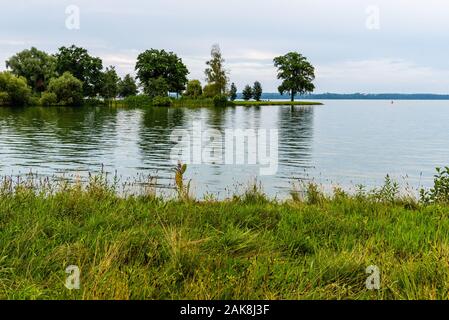 Malerischer Blick auf Schweriner Innensee See vom Schweriner Schloss, Deutschland Stockfoto