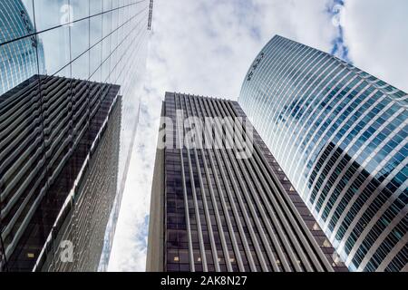 Paris, Frankreich: Wolkenkratzer in La Defense Finanz- und Geschäftsviertel von Paris. Stockfoto