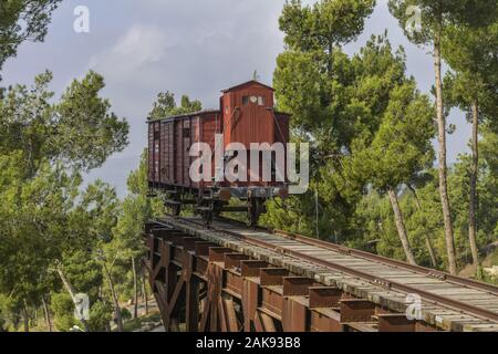 Denkmal zur Erinnerung ein sterben Deportierten, Holocaust-Gedenkstätte Yad Vashem, Jerusalem, Israel Stockfoto