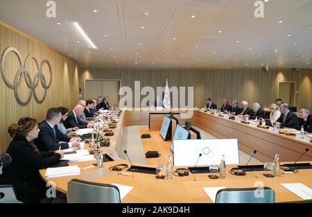 Lausanne. 8 Jan, 2020. Foto auf Jan. 8, 2020 zeigt das Internationale Olympische Komitee (IOC) Executive Board Meeting in Lausanne in der Schweiz. Credit: Yang Shiyao/Xinhua/Alamy leben Nachrichten Stockfoto