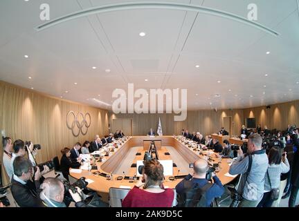 Lausanne. 8 Jan, 2020. Foto auf Jan. 8, 2020 zeigt das Internationale Olympische Komitee (IOC) Executive Board Meeting in Lausanne in der Schweiz. Credit: Yang Shiyao/Xinhua/Alamy leben Nachrichten Stockfoto