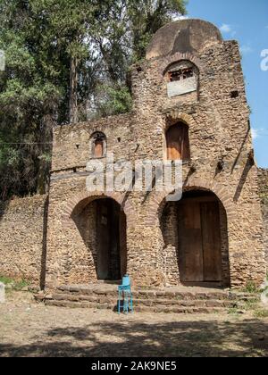 Das Eingangstor zum Hof von debre Berhan Selassie Kirche, Gondar, Äthiopien Stockfoto