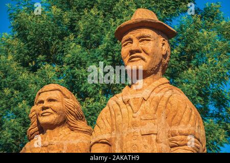 Skulptur detail von eingewanderten Familie im Skulpturenpark Steine der Stille in der Nähe von Nova Petrópolis. Eine Stadt, die von deutschen Einwanderern im südlichen Brasilien gegründet. Stockfoto