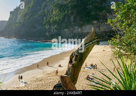 Kelingking Strand in Nusa Penida Insel Bali in Indonesien. Stockfoto