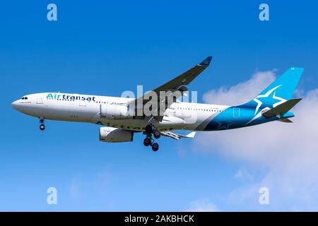 Paris, Frankreich, 17. August 2018: Air Transat Airbus A330 Flugzeug am Flughafen Paris Charles de Gaulle (CDG) in Frankreich. Airbus ist ein Flugzeug manufactur Stockfoto