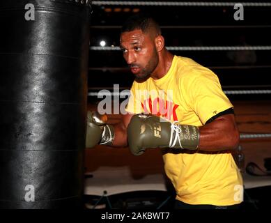 Kell Brook bei 12 x 3 Gym, London. Stockfoto