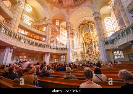 DRESDEN, Deutschland - 22. SEPTEMBER 2014: Frauenkirche in Dresden, Deutschland. Kirche der Muttergottes ist eine evangelische Kirche in Sachsen Stockfoto