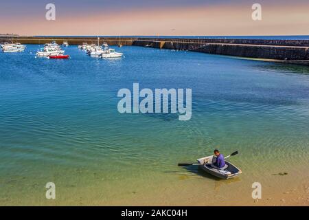 Frankreich, Morbihan, wilde Küste, Halbinsel Quiberon, Fischerboote in Port Maria, Fischereihafen von Quiberon Stockfoto