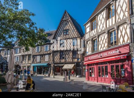 Frankreich, Cher, Bourges, Ort Gordaine, Fachwerkhäuser Stockfoto