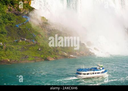 Kanada, Ontario Provinz, Niagara Falls, American Falls, American Tour Boot Mädchen des Nebels Stockfoto