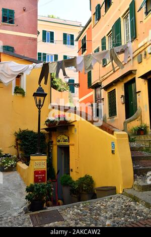 Italien, Ligurien, Genua, Boccadasse, kleinen Hafen Stockfoto