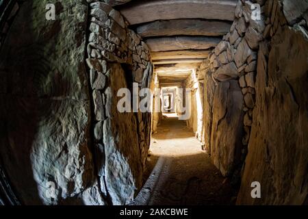 Irland, Meath County, Bru Na Boinne archäologische Stätte von Fourknocks im Welterbe der Menschheit von der Unesco, innen Hügelgrab od Dowth Stockfoto