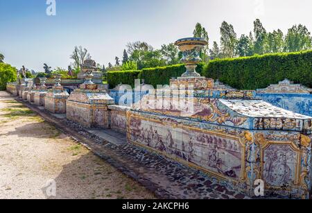 Azulejo-Dekorationen im Nationalpark Queluz, Portugal Stockfoto