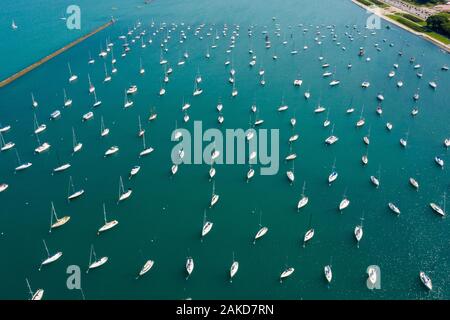 Segelboote angedockt am Lake Michigan in Chicago Stockfoto