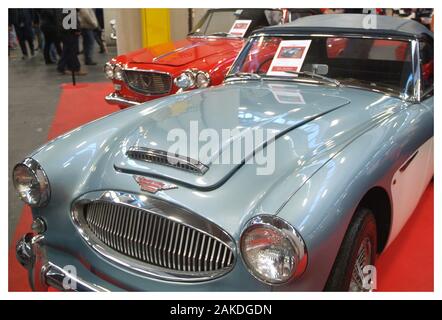 Turin, Piemont, Italien -7/02/2014 - AutoMotoRetro ist die jährliche periodische Messe für Liebhaber und Sammler von Oldtimern und Motorrädern und retro Stockfoto