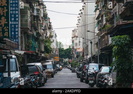 Eine leere städtische Hinterstraße in Taipei, Taiwan Stockfoto