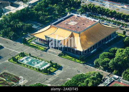 Ein Luftbild der nationalen Dr. Sun Yat-Sen Memorial Hall und des Geländes, Taipeh, Taiwan Stockfoto