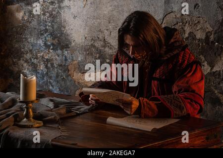 Wissenschaftsgeschichte, Konzept. Nicholas Copernicus Autor des heliozentrischen Systems der Welt, der wissenschaftlichen Revolution der Renaissance. Geschichte. Stockfoto