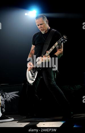 Mailand, Italien, 22. Mai 2009: Metallica World Magnetic Tour '09, live Konzert im Forum von Assago: James Hetfield an der Rhythmusgitarre Stockfoto