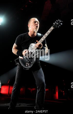Mailand, Italien, 22. Mai 2009: Metallica World Magnetic Tour '09, live Konzert im Forum von Assago: James Hetfield an der Rhythmusgitarre Stockfoto