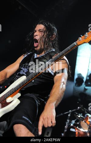 Mailand, Italien, 22. Mai 2009: Metallica World Magnetic Tour '09, live Konzert im Forum von Assago: Robert Trujillo am Bass Stockfoto