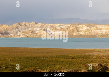 Toktogul Stausee, Stausee in das Gebiet der toktogul Bezirk der Jalal-Abad region Kirgisistan Stockfoto