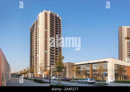 Belgrad, Serbien Oktober 15, 2019: Belgrad Waterfront Vista Residenzen. Modernes Gebäude Fassade in Belgrad. Neue Siedlung in Belgrad Savamala. Stockfoto