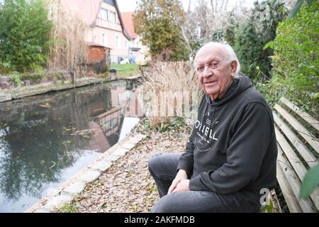 Berlin, Deutschland. 30 Dez, 2019. Peter Meyer, Keyboarder der Puhdys, in einem dpa-Interview. Quelle: Jörg Carstensen/dpa/Alamy leben Nachrichten Stockfoto