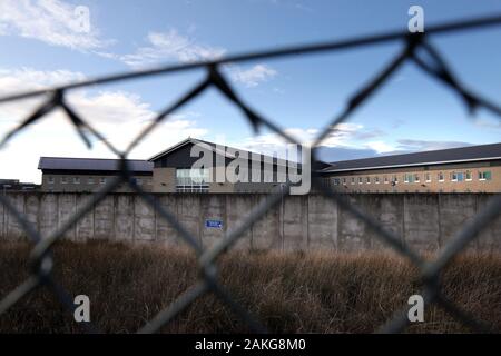 HMP niedrige Moss-Gefängnis in der Nähe von Bishopbriggs, East Dunbartonshire, einem Mord Untersuchung hat in den Tod eines Gefangenen wurde am Montag gestartet. PA-Foto. Bild Datum: Donnerstag, den 9. Januar 2020. Nach einem Post-mortem-Untersuchung hat die Polizei jetzt eine Morduntersuchung in den Tod der 47-jährige Darren Brownlie gestartet. Siehe PA Geschichte Schottland gefangen. Photo Credit: Andrew Milligan/PA-Kabel Stockfoto