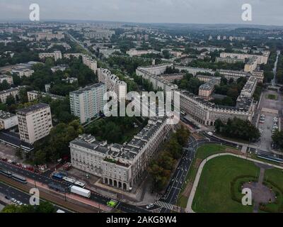 Krakau, Polen. 3. Sep 2019. (Anmerkung der Redaktion: das Bild von einer Drohne). Blick auf die North West Side in Nowa Huta, Krakau. Nowa Huta ist ein Social Realist Bezirk mit großen Gehäuse Bausteine, die zu Propagandazwecken gebaut wurden. Credit: Omar Marques/SOPA Images/ZUMA Draht/Alamy leben Nachrichten Stockfoto