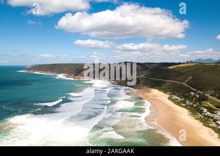 Der Strand von Wildnis auf der Garden Route von einer Drohne in Südafrika Stockfoto