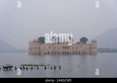 Wasser Jal Mahal Palast in Jaipur, Indien Stockfoto